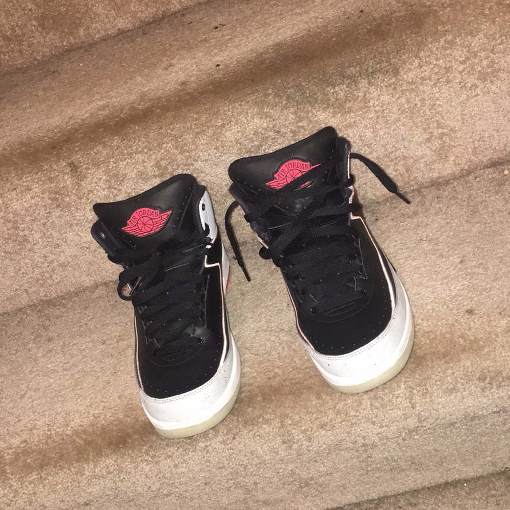 Jordan 2s Size 7